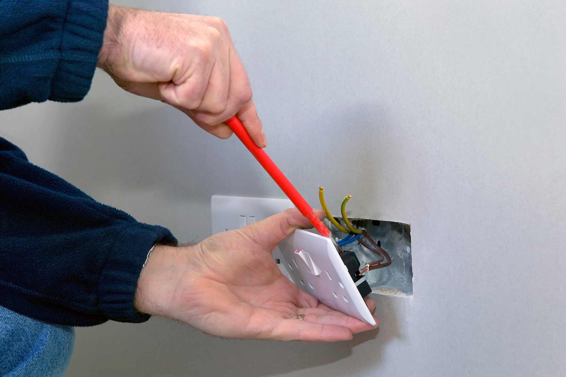 Our electricians can install plug sockets for domestic and commercial proeprties in Mablethorpe and the local area.